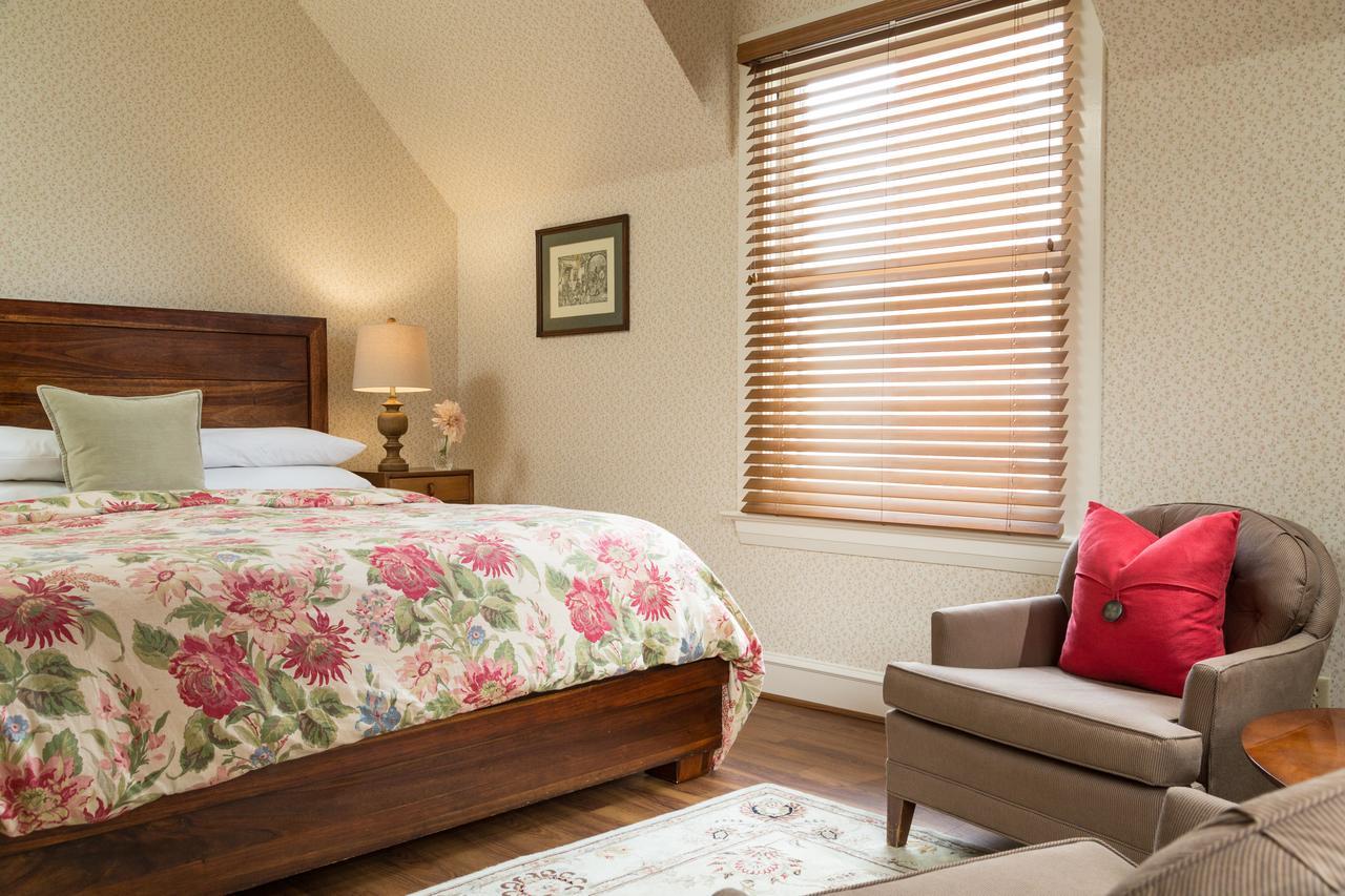 סנטה ברברה Cheshire Cat Inn & Cottages מראה חיצוני תמונה