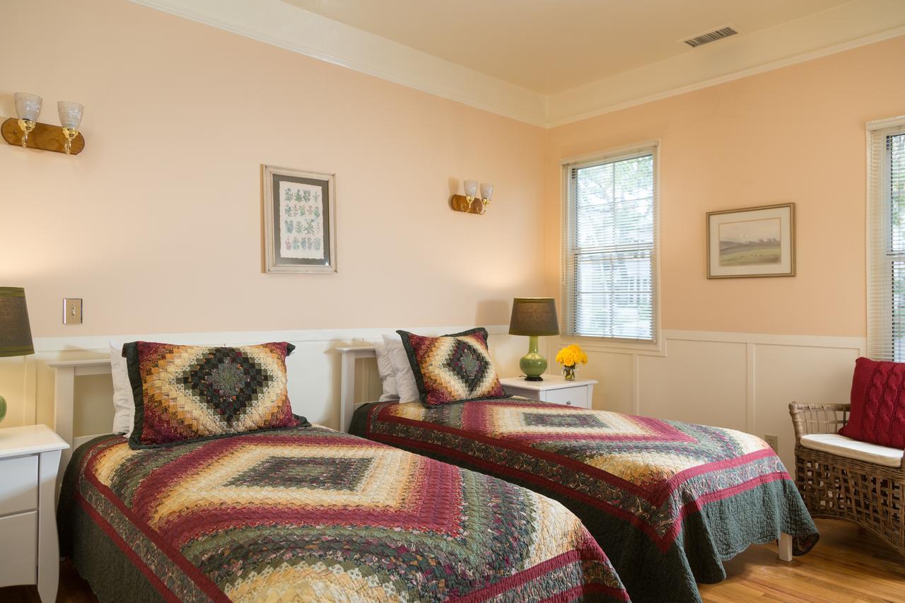 סנטה ברברה Cheshire Cat Inn & Cottages מראה חיצוני תמונה
