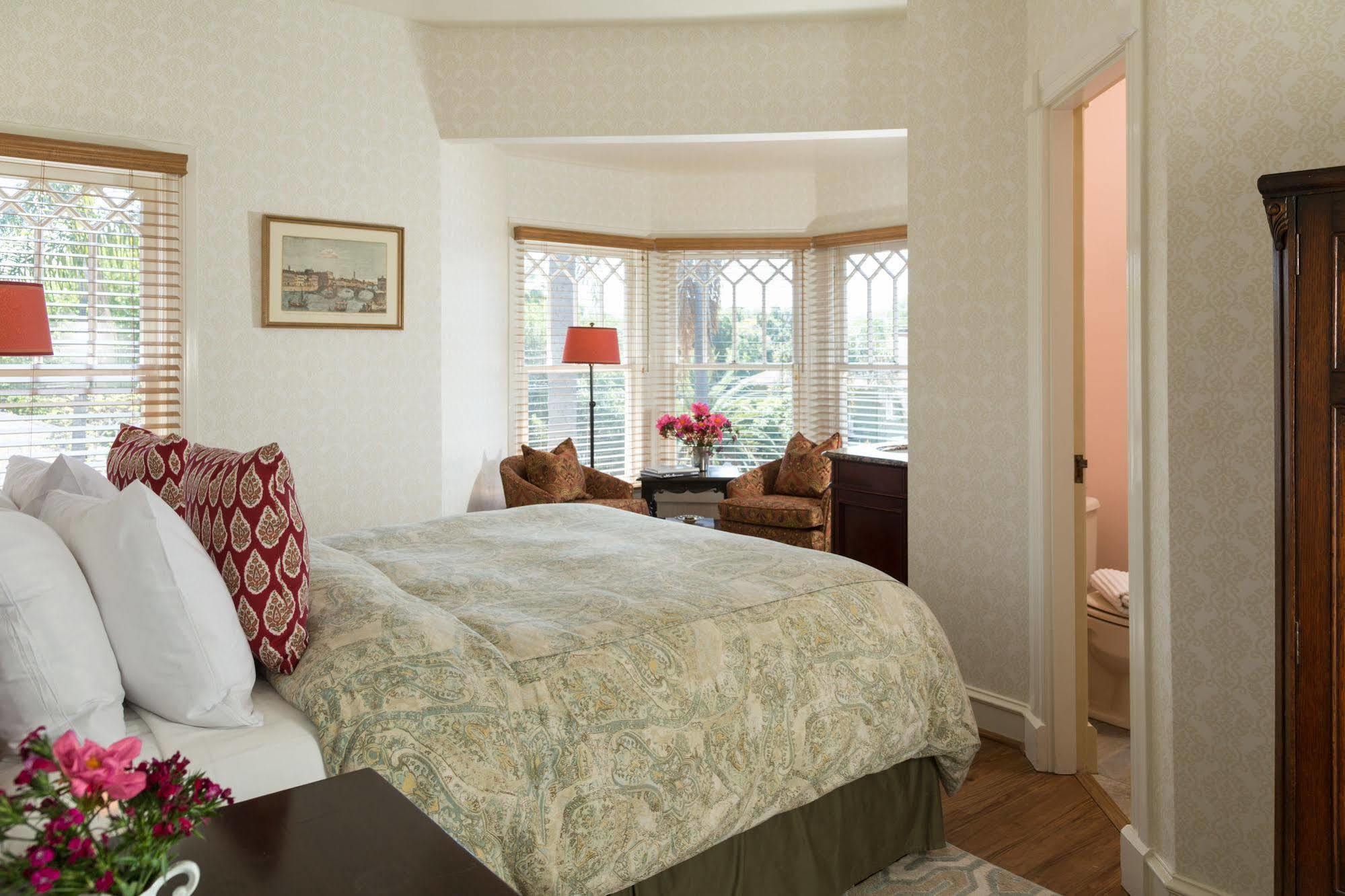 סנטה ברברה Cheshire Cat Inn & Cottages מראה חיצוני תמונה